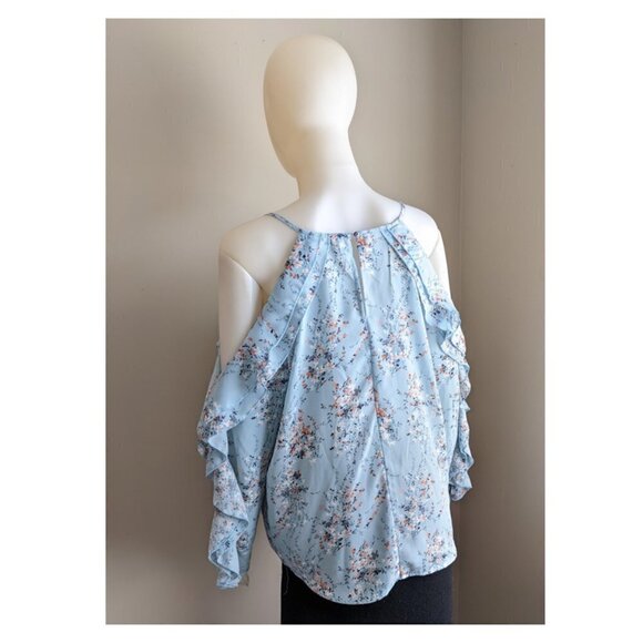 COLD shoulder floral top - Picture 3 of 3